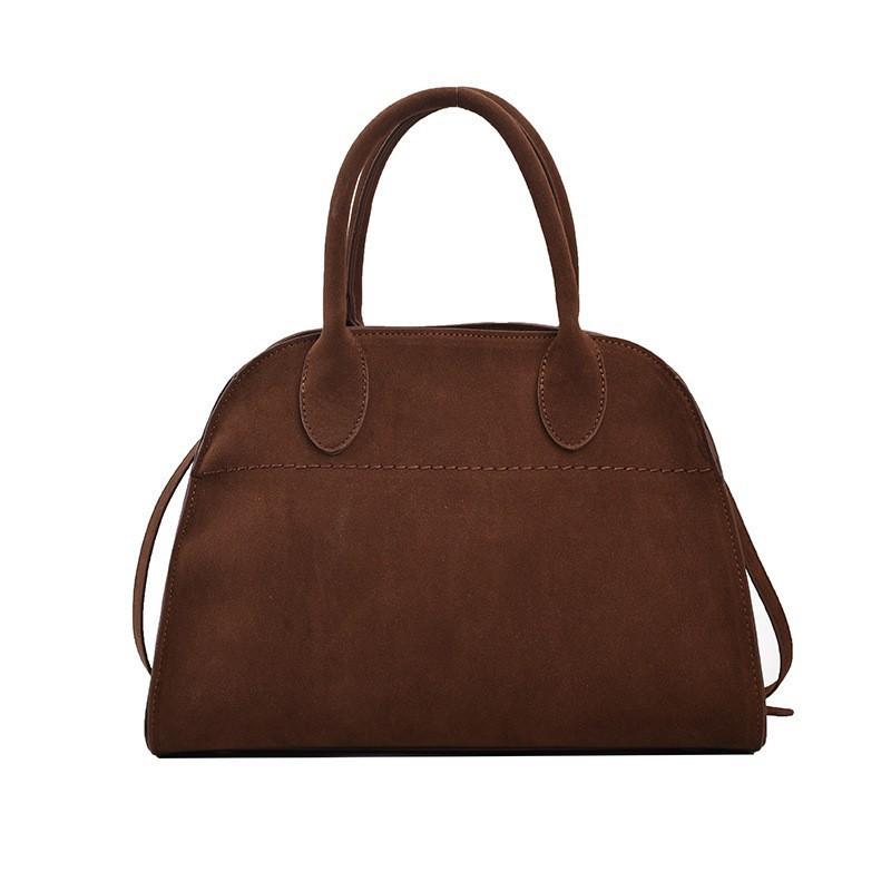 Retro European Large Capacity Handbag With Stitching Details For Commuting