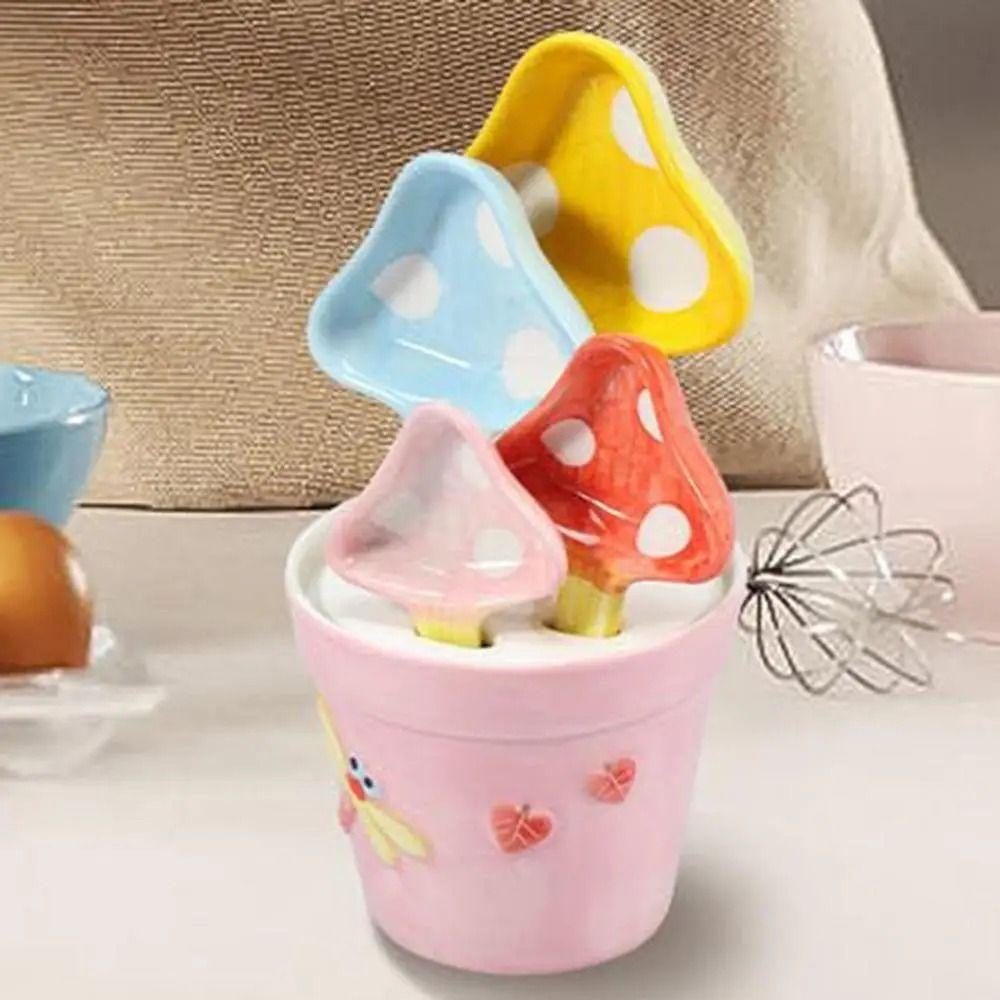 4Pcs Scale Spoons Cute Mushroom Measuring Spoons Ceramic Creative Stirring Soup Spoon Reusable with Base Coffee Spoon Salt