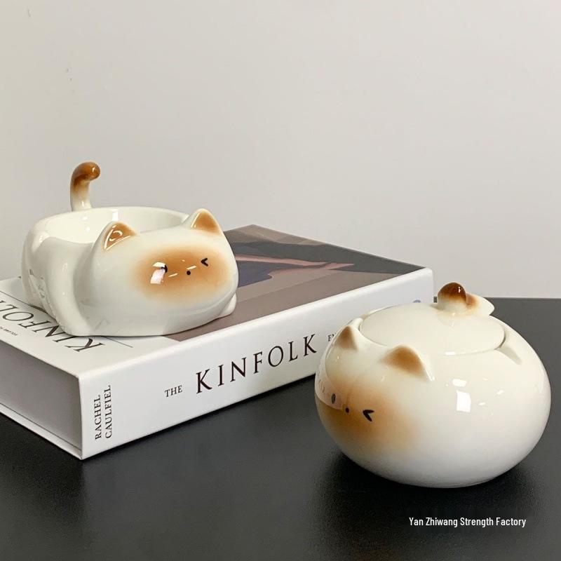 Charming Ceramic Ashtray: Stylish Ornament for Office or Living Room
