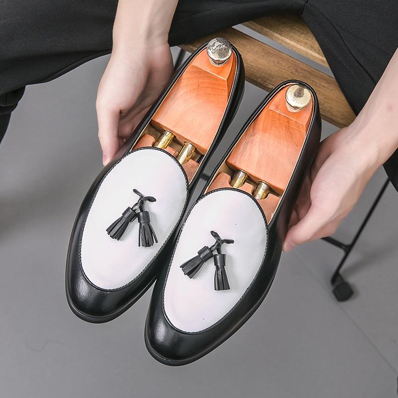 Mode Neue Herren Weiß Schwarz Gemischt Quasten Lackleder Freizeitschuhe Slipper Mokassins Hochzeit Abschlussball Ballerinas Zapatillas Hombre