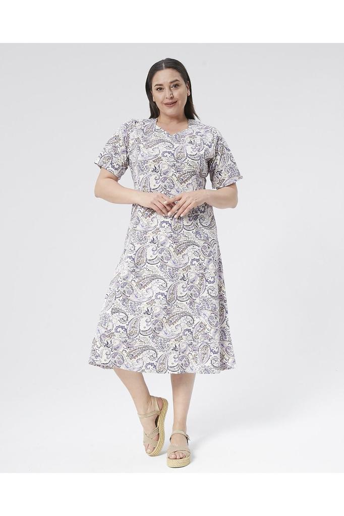 Damenkleid in großen Größen, fünfeckiger Kragen, genähtes Halbarmkleid aus gekämmter Baumwolle in Übergröße