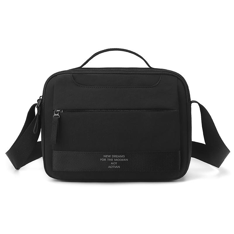 Men's Outdoor Lightweight Bag Travel Bag Shoulder Crossbody Bag