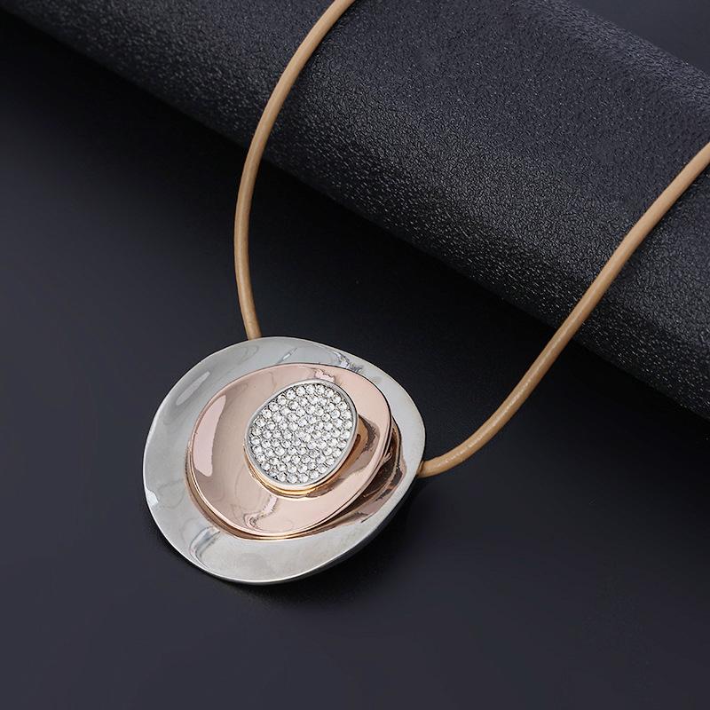 Necklace Vintage Long Necklace Geometric Round Pendant Contrast Color Women S Sweater Chain
