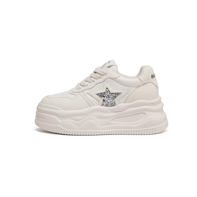 

Кожаные кеды со звездой женские 2025 весна новая обувь на плоской подошве повседневная универсальная кожаная на толстой подошве с внутренней танкеткой женская обувь 40 белый