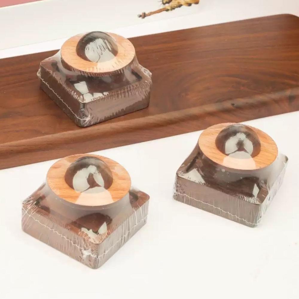 Fragrant Wood Planet Fragrance Diffuser - Aromatherapy Essential Oil Home Bedroom Fragrance Diffuser - Car Ornament