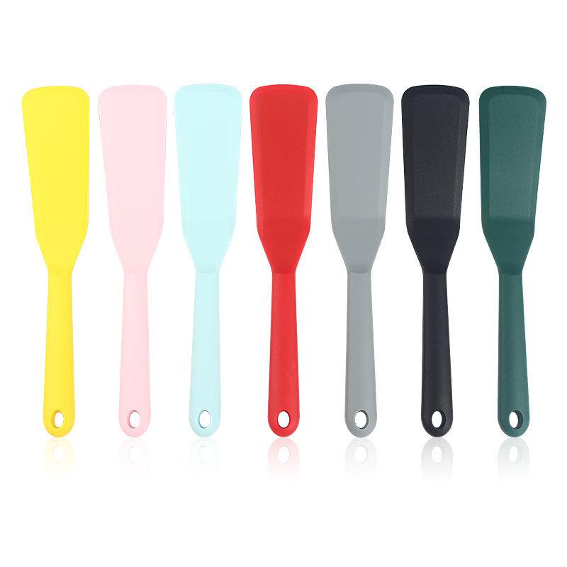 High-Temperature Silicone Non-Stick Kitchen Spatula for Pancakes & Steak