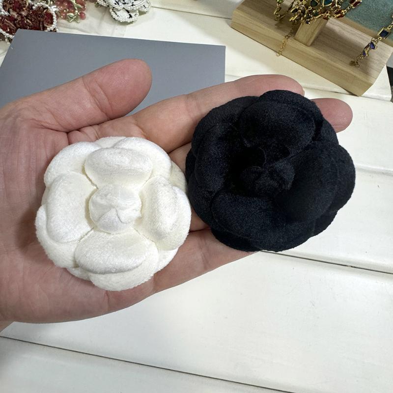Retro Samt Kamelie Anstecknadel Schwarze Blume Brosche Trauerbroschen Krawattenanstecker Damenanzug Hemd Krawatte Schmuck