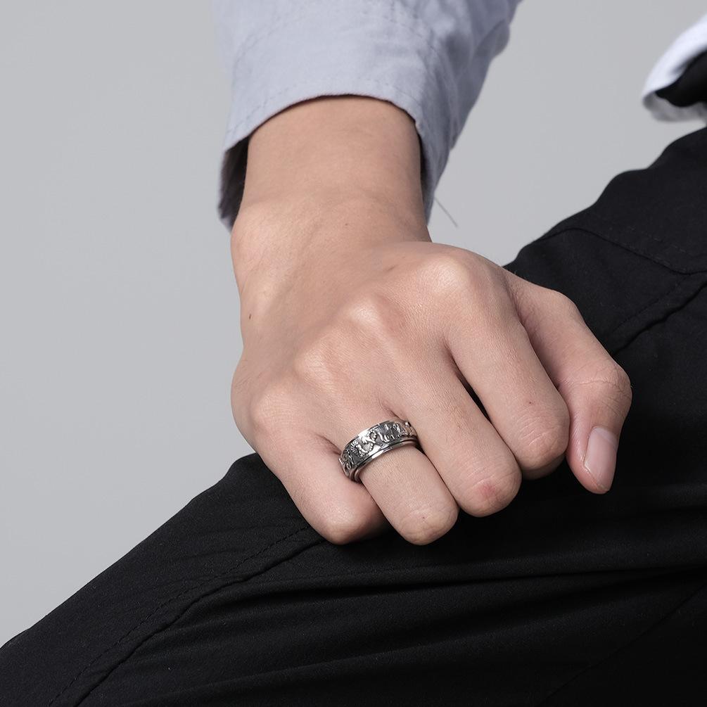 Originaler Neuer Altägyptischer Symbol Titanstahl Drehring mit Schönem Symbolikmuster Edelstahl Armband