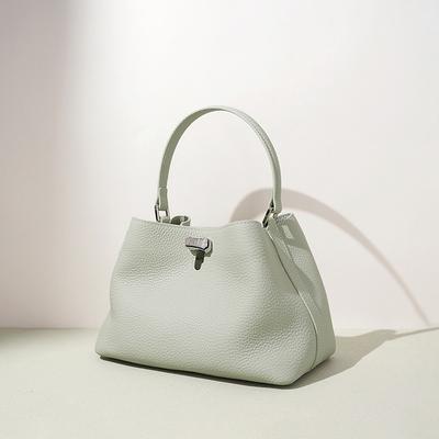 Spring and Summer New Leather Women's Bags, Lychee Pattern First Layer Cowhide Bucket Bag, Fashionable and Versatile Design Sense, Niche Messenger Bag