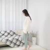 Cozy Flannel Wearable Blanket Shawl - Perfect for Winter, Office & Outdoor Leisure