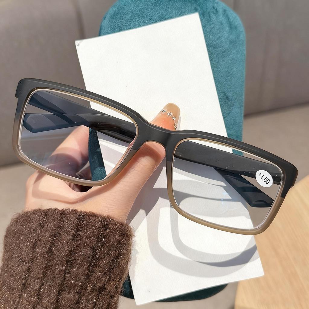 Retro Square Full Frame Presbyopia Glasses Versatile Protect Eyes Blue Light Blocking Eyeglasses Comfortable Design +1.0 To +4.0