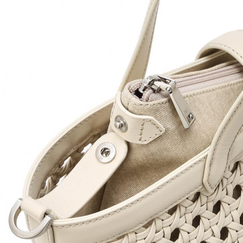 Daks Ivory Mesh Twisted Detail Point Tote Bag Dcba6e189iv