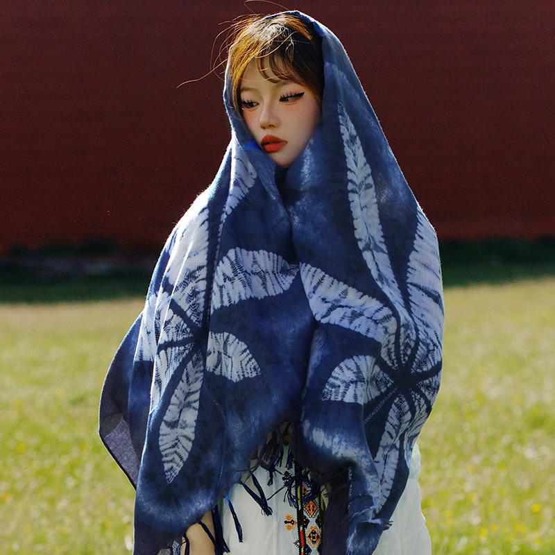 Ethnic Yunnan Dali Photo Shawl: Northwest Desert Scarf & Outerwear