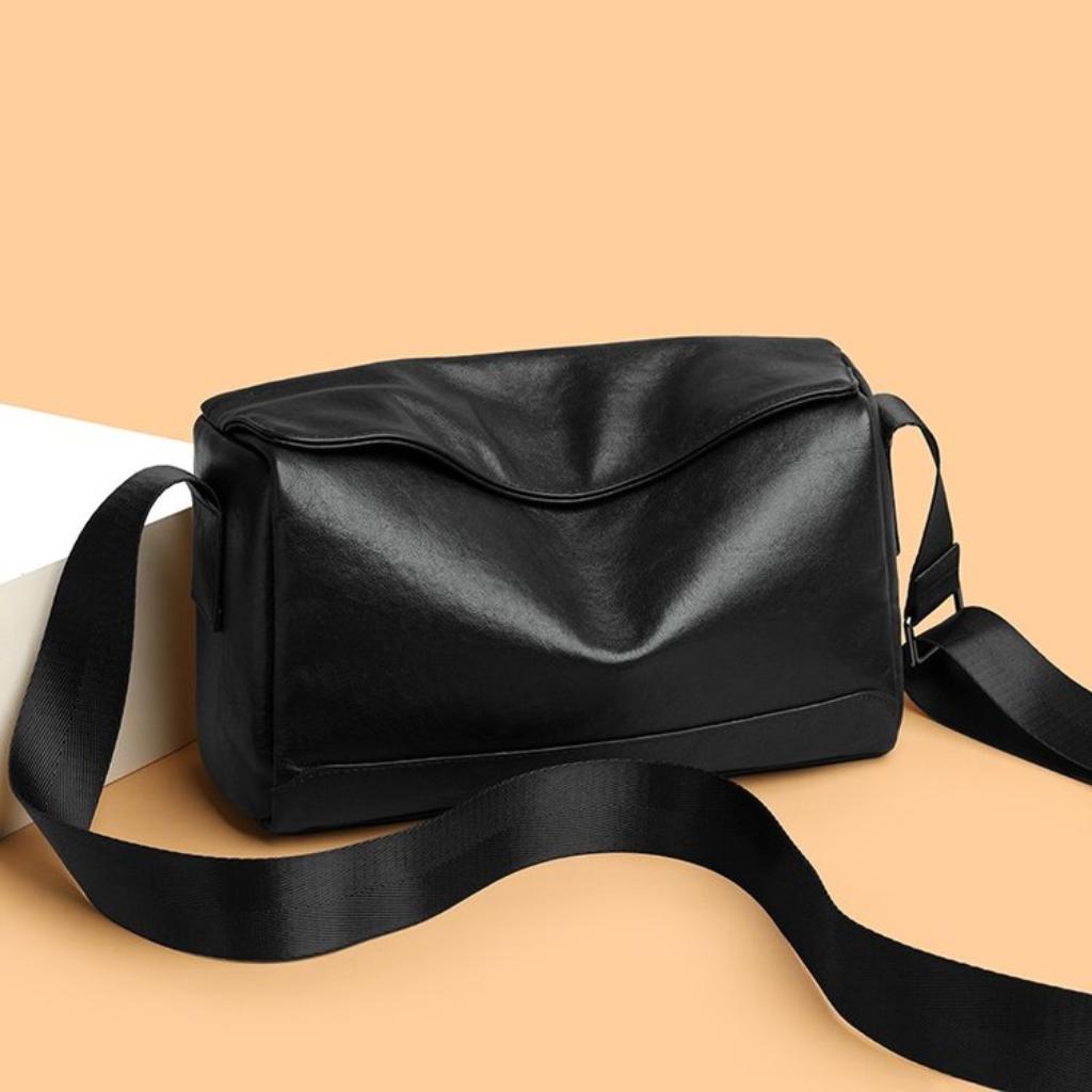 Crossbody Bag Unisex Leather Adjustable Strap Stitched Detail Daily Commute