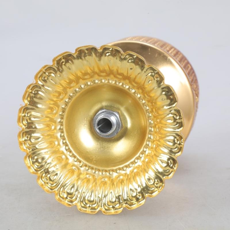 QX2E Metal Incenses Burners With Stable Base For Home Decoration Holder