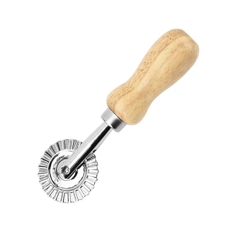 Household Zinc Alloy Biscuit Mould Pastry Cake Mould Kitchen Oak Handle Cake Cutter Baking Appliance YLE62