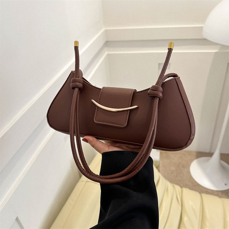 Easy To Carry Belt Buckle Handbag Summer Crossbody Bag Textured Shoulder Bag Minimalist Armpit Bag