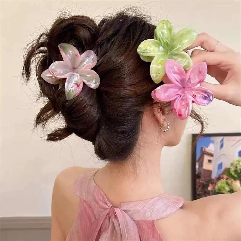 Flower Hair Claw Clip for Women Fashion Hair Clips Crab Clamp Barrettes Girls Hair Accessories Summer Shark Hairpin Headwear 1pc