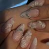 24 stk Franske Hvite Gradient Mandel Form Press-On Negler Med 3D Strass Blomster Design Falske Negle Tips
