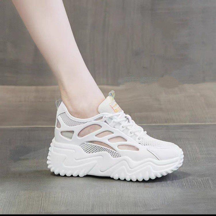 Inner height-increasing mesh shoes women's 2025 summer new thick-soled thin hollow mesh versatile dad shoes little white shoes women's shoes
