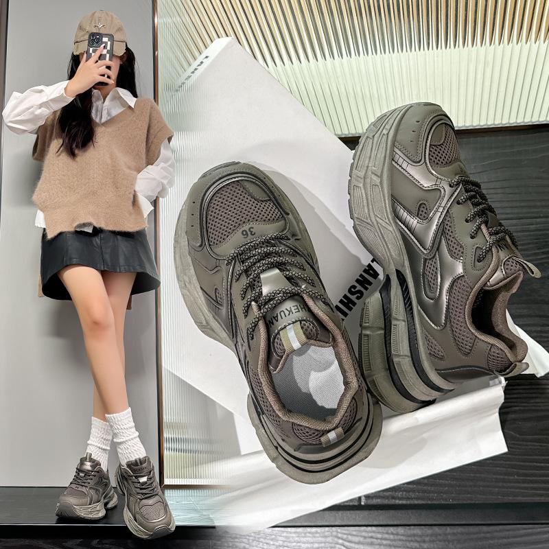 Ins neue Vater-Schuhe Herbst Student Lauf Sport Plateau Absatzsteigerung Freizeit Straßen-Schuhe