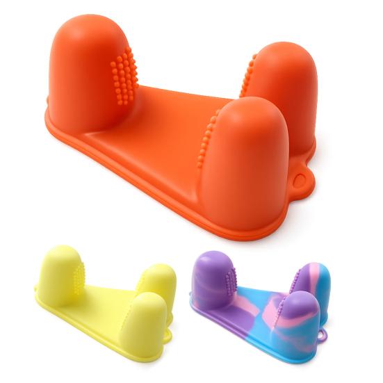Silicone Finger Clip Tongs Non-Slip Finger Food Tongs Reusable Finger Grip Tongs for Eating Fried Chicken Chips Snacks Home Travel Use