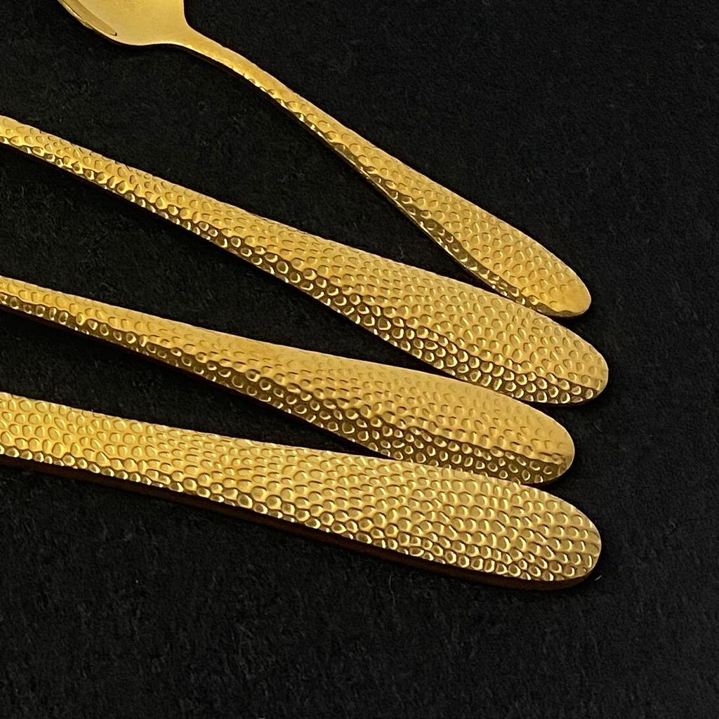 Western Black Tableware Stainless Steel 20Pcs Black Dinnerware Cutlery Set Kitchen Dinner Cake Fork Spoon Knife Flatware Set