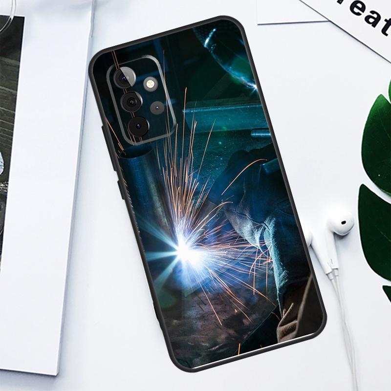 

Welder Welding Hot Metal Worker For Samsung Galaxy A34 A54 A14 A55 A35 A15 A53 A33 A13 A05 A06 A16 A22 A32 A52 Phone Case Samsung A15