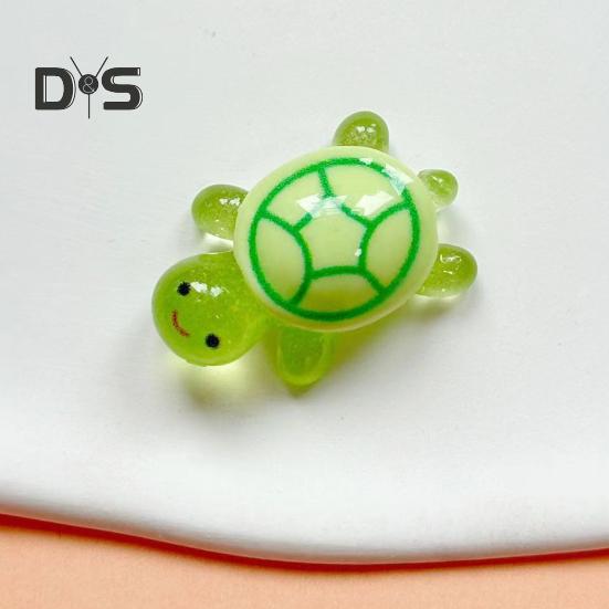 20Pcs Mini Luminous Turtle Figurine Glow-in-the-dark Tiny Colorful Tortoise Model Miniature Resin Animal Statue Decoration Ornament Party Favors