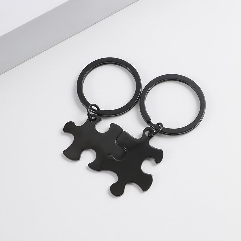 Portachiavi Puzzle in Acciaio Inossidabile con Incisione Laser Colorata - Perfetto per Regali di Festival.
