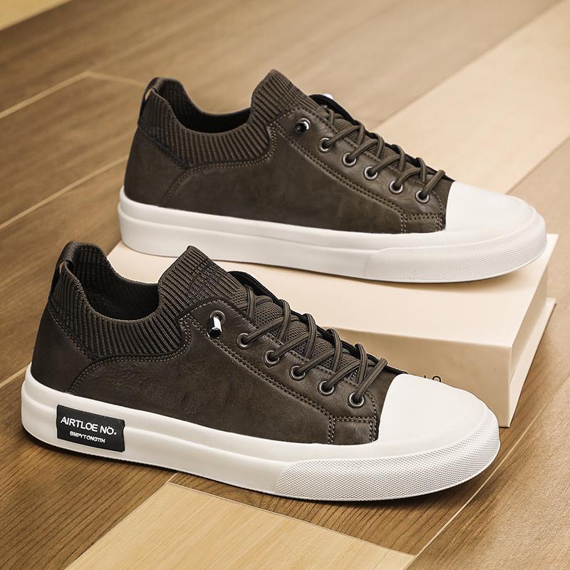 

2024 autumn new light and versatile trend casual low-top socks mouth pedal lazy board shoes fashion trend 44 коричневый