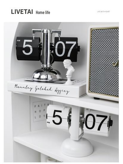 Creative Retro European Automatic Mechanical Desk Clock - Modern Simple Living Room Ornament