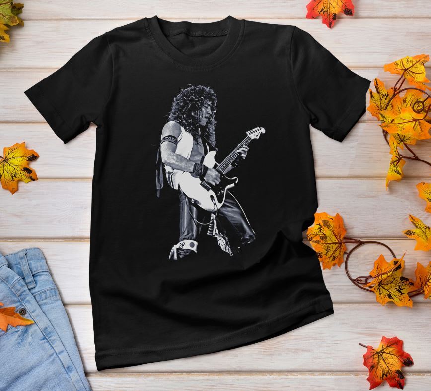 Vintage Jake E Lee Concert Signed Men T-shirt Black Tee All Sizes S-5XL Unisex T-Shirt