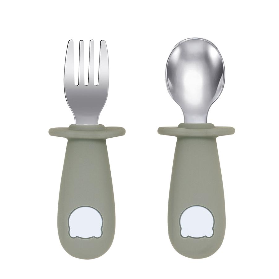 

New Design Baby Feeding Solid Food Spoon Fork Set BPA Free Silicone Handle Cartoon Bear Stainless Utensil Children s Tableware
