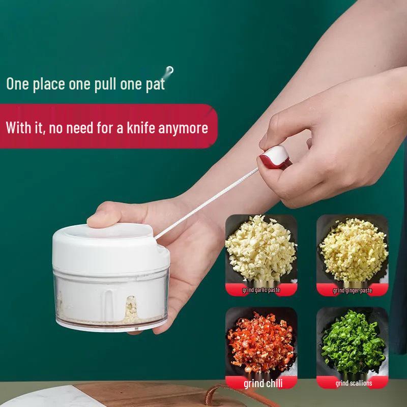 Mini multifunkční lis na česnek a mačkátko: Ruční kuchyňský nástroj na sekání a mletí česneku