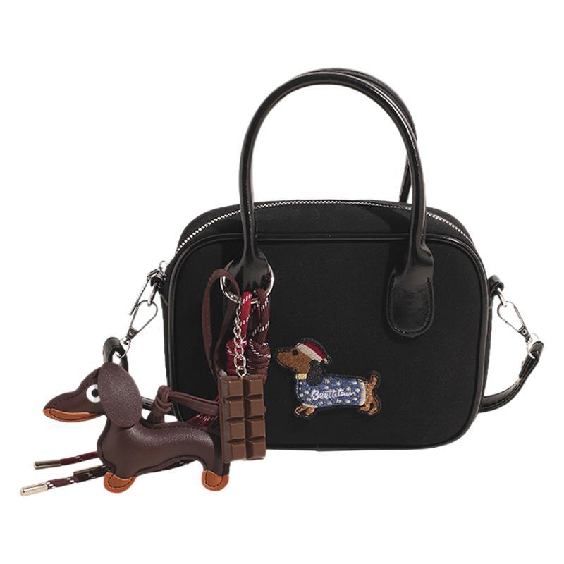 Hand carry fashion versatile bag women 2025 new trend casual bag high-end niche design shoulder bag