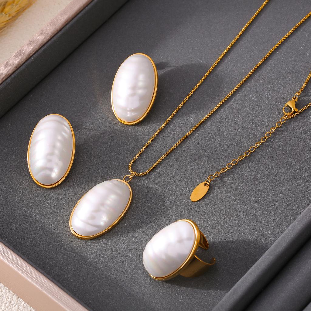 Oval Shell Pendant Necklace Open Ring Stud Earring For Women 18k Gold Plated Stainless Steel Chain Necklaces Rings Earrings Sets