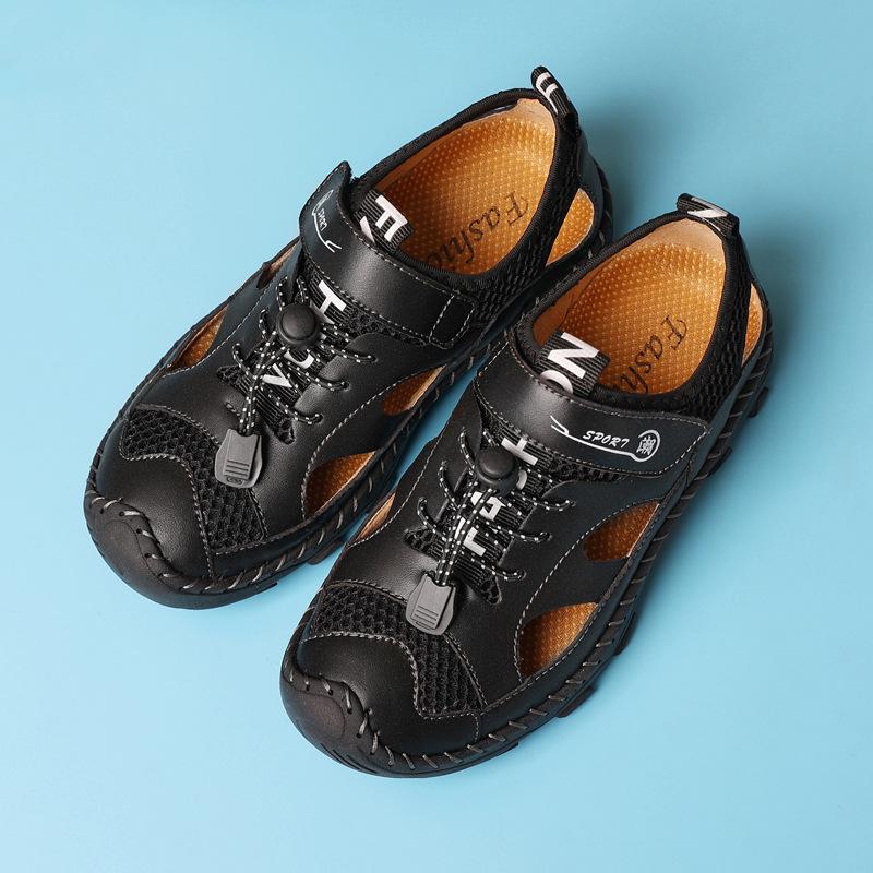Children's Sandals Closed Toe Boy's Shoes New Summer Children's Hollow Breathable Mesh Shoes Casual Beach Shoes