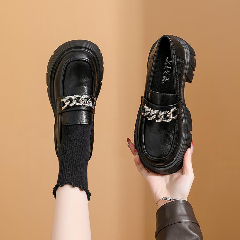 2025 Women Versatile Leather Shoes Large Size New Round Toe British Style Thick Sole Height-enhancing Shoes Fashionable