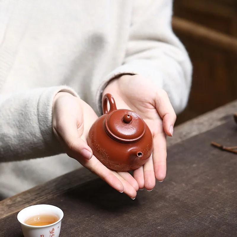 100ml Boutique Yixing Purple Clay Teapots Handmade Gold Drawing Pot Raw Ore Zhu Mud Kettle With Filter Zisha Tea Set Decoration