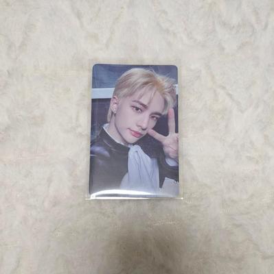 [USED] Straykids Exhibition Hyunjin Bonus