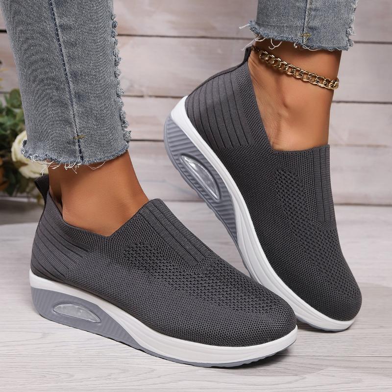 Autumn and winter new large-size casual single shoes fly-woven breathable thick-soled women's shoes