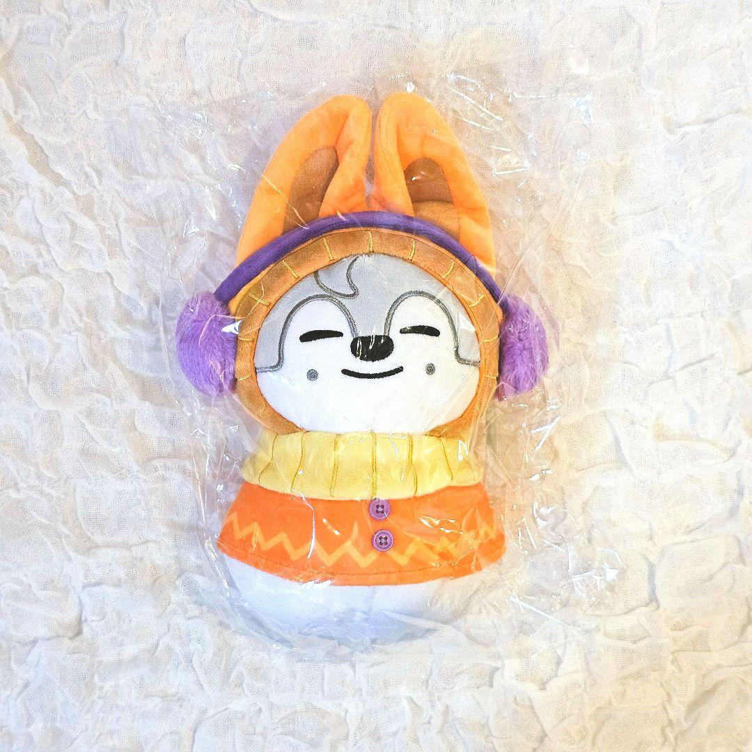 

[USED] StrayKids SKZOO Wolfchan Snowman Plush Toy