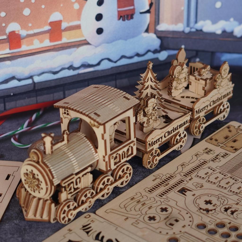 3D wooden puzzle toys suitable for adults, Christmas train assembly models, wooden handmade DIY assembly building block model ki