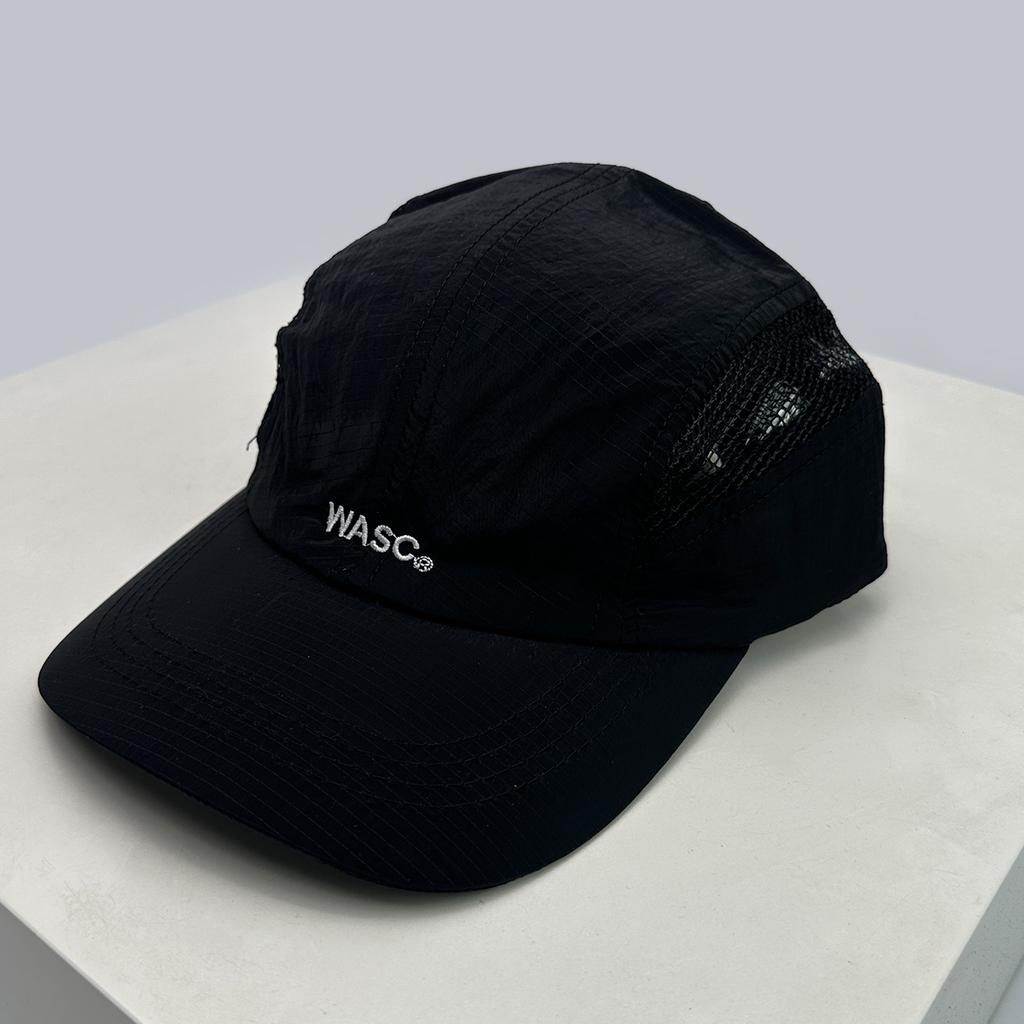 Nuovi Berretti da Baseball Unisex Semplici in Rete con Ricamo di Lettere Parasole di Nicchia Traspiranti Asciugatura Rapida Berretti con Visiera Versatili Moda Ins