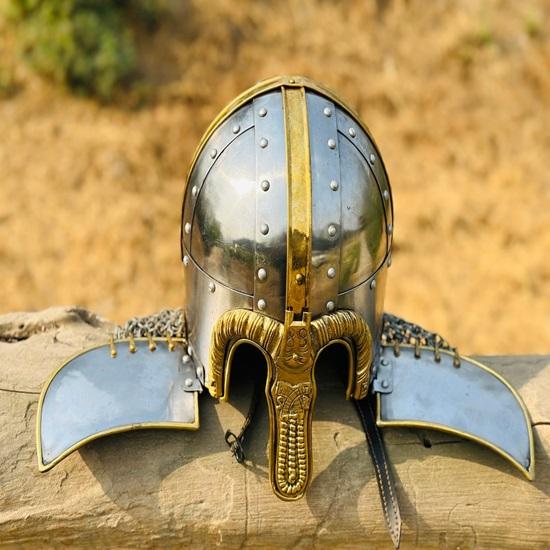 Wikinger Kettenhelm Rüstung Kettenhelm Mittelalter Messinghelm Kettenhelm Handgeschmiedeter Rüstungshelm Bestes Geschenk