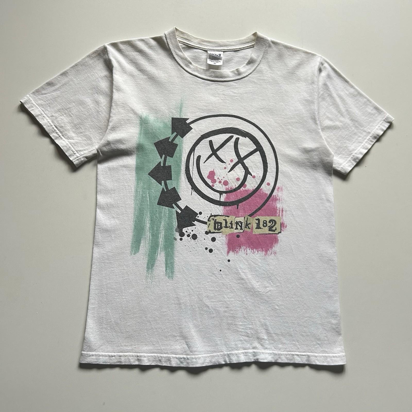Vintage Blink 182 Tour Shirt Small 2004 North American Concert White Y2K Band Unisex T-Shirt XXL