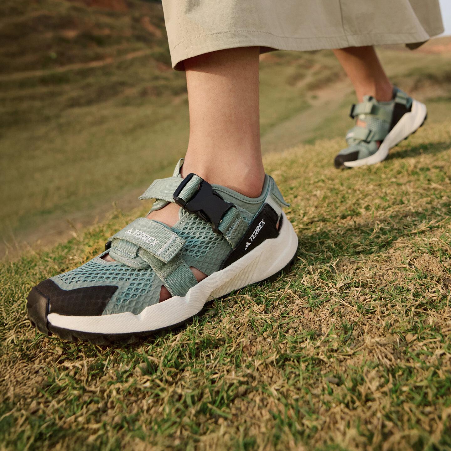 adidas Terrex Hydroterra At Sandals Silver Green Core Black Crystal Ja 40.5
