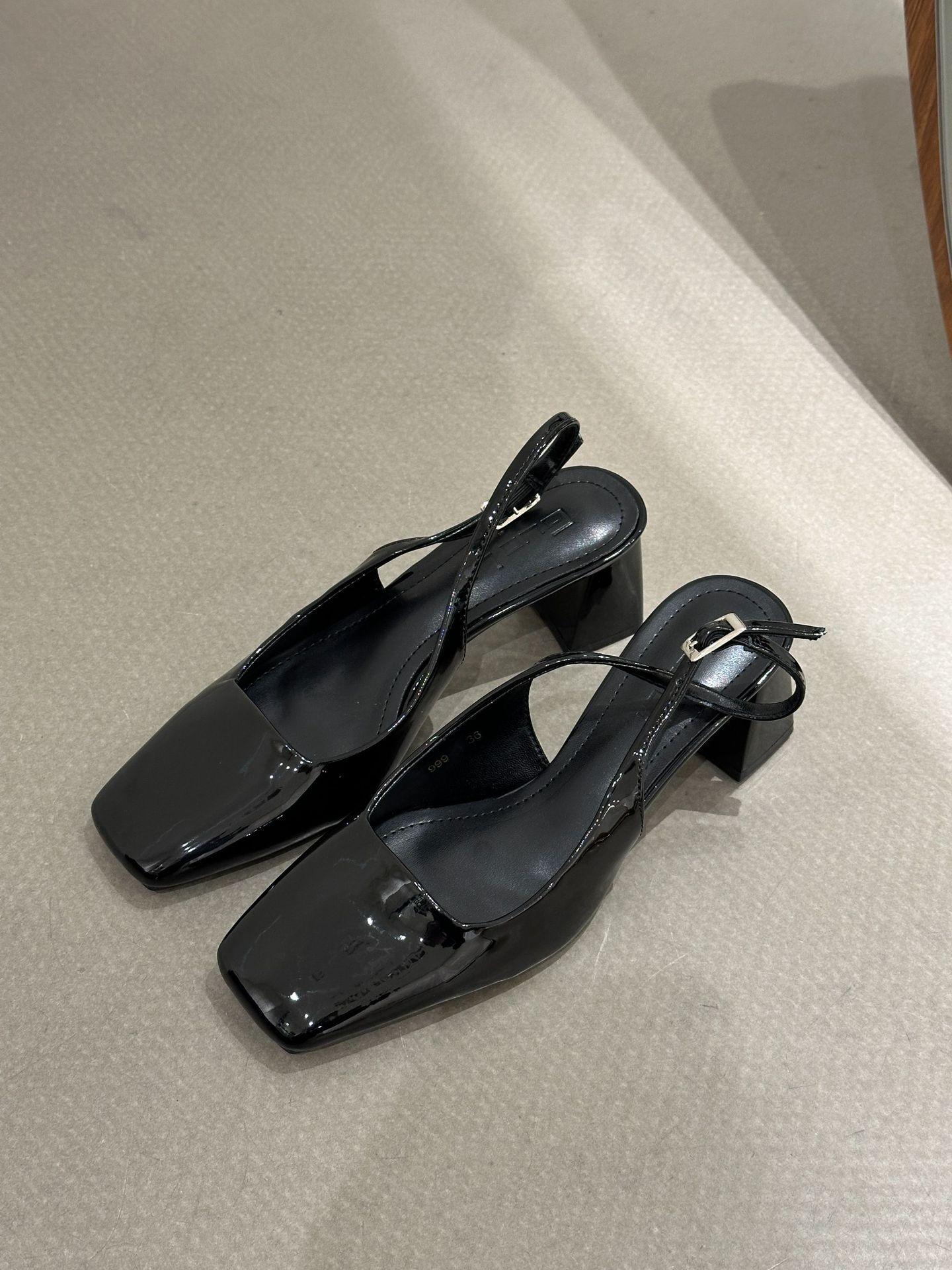 

Туфли-лодочки на низком каблуке с квадратной головкой, универсальные французские лакированные босоножки на толстом среднем каблуке с закругленными носами 39 чёрный