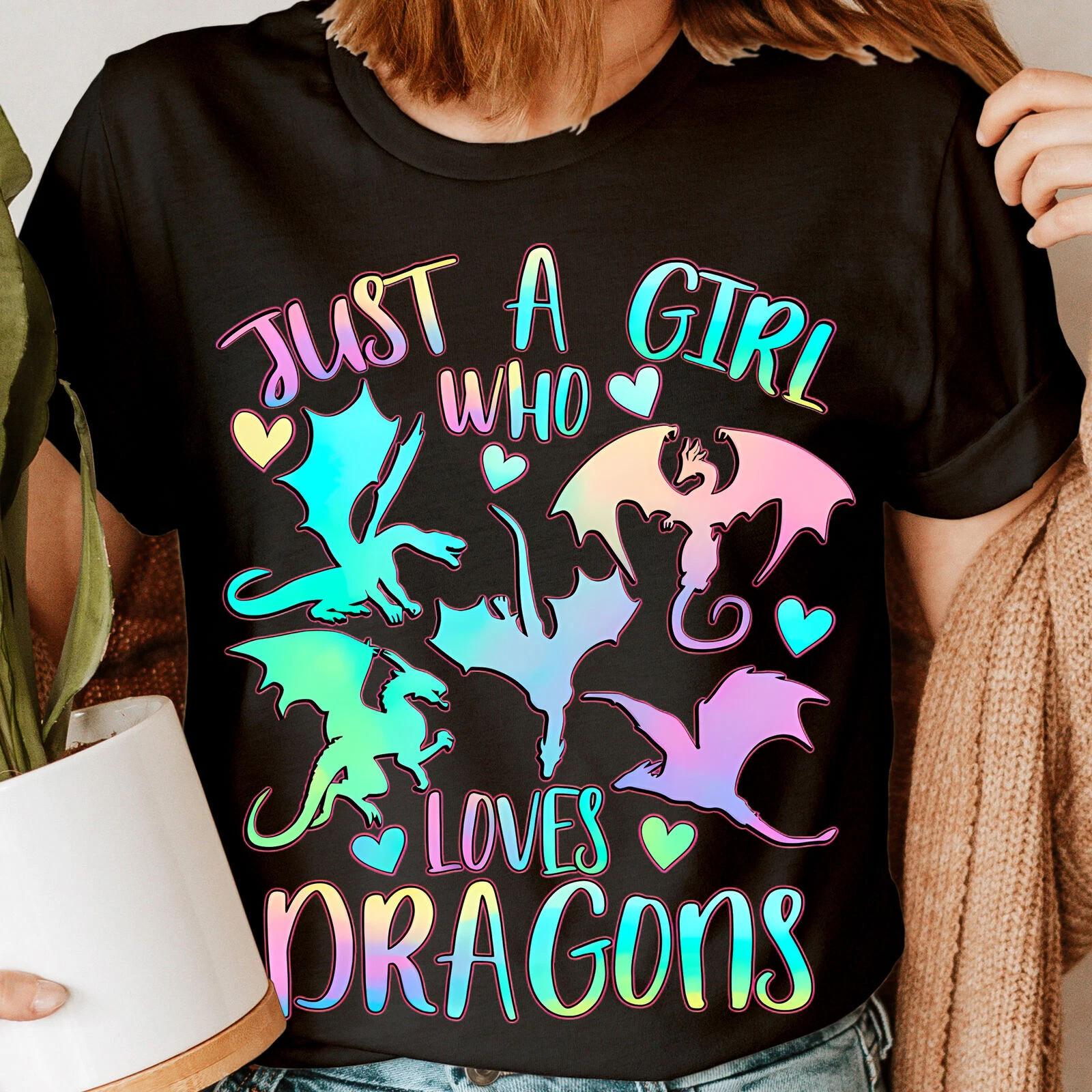 Просто Девушка, Которая Любит Драконов Фэнтези Классическая Женская Футболка Топ #D6 S